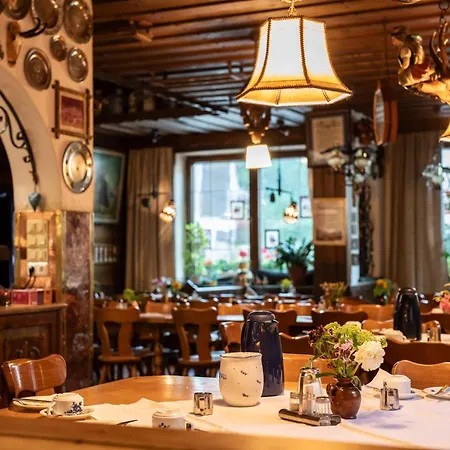 & Fraundorfer Guest house