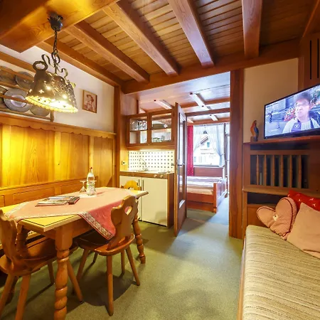 & Fraundorfer Гостьовий будинок Гарміш-Партенкірхен