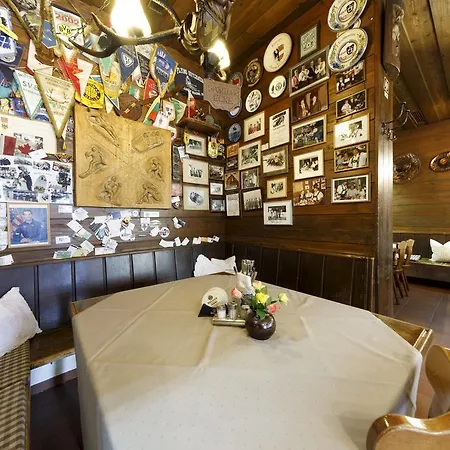 & Fraundorfer Guest house