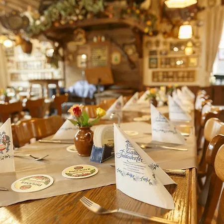 & Fraundorfer Guest house 3*