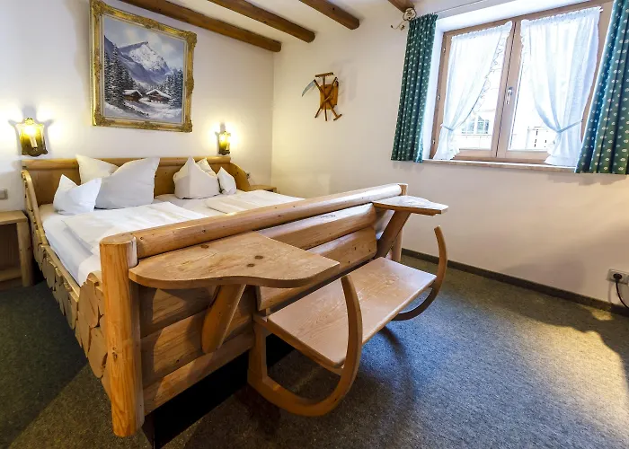 弗劳多福酒店旅馆 招待所 加爾米施-帕滕基興