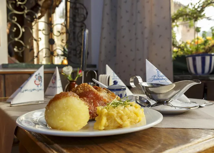 弗劳多福酒店旅馆 3*