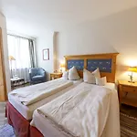 Guest house & Fraundorfer 3*