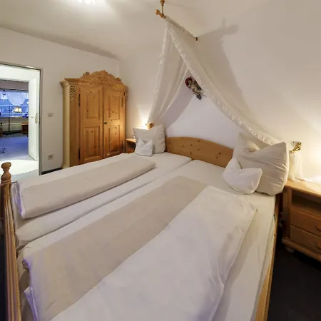 Pensionat & Fraundorfer 3*