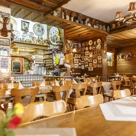 Pensionat & Fraundorfer Garmisch-Partenkirchen