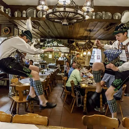 Pensionat & Fraundorfer Garmisch-Partenkirchen